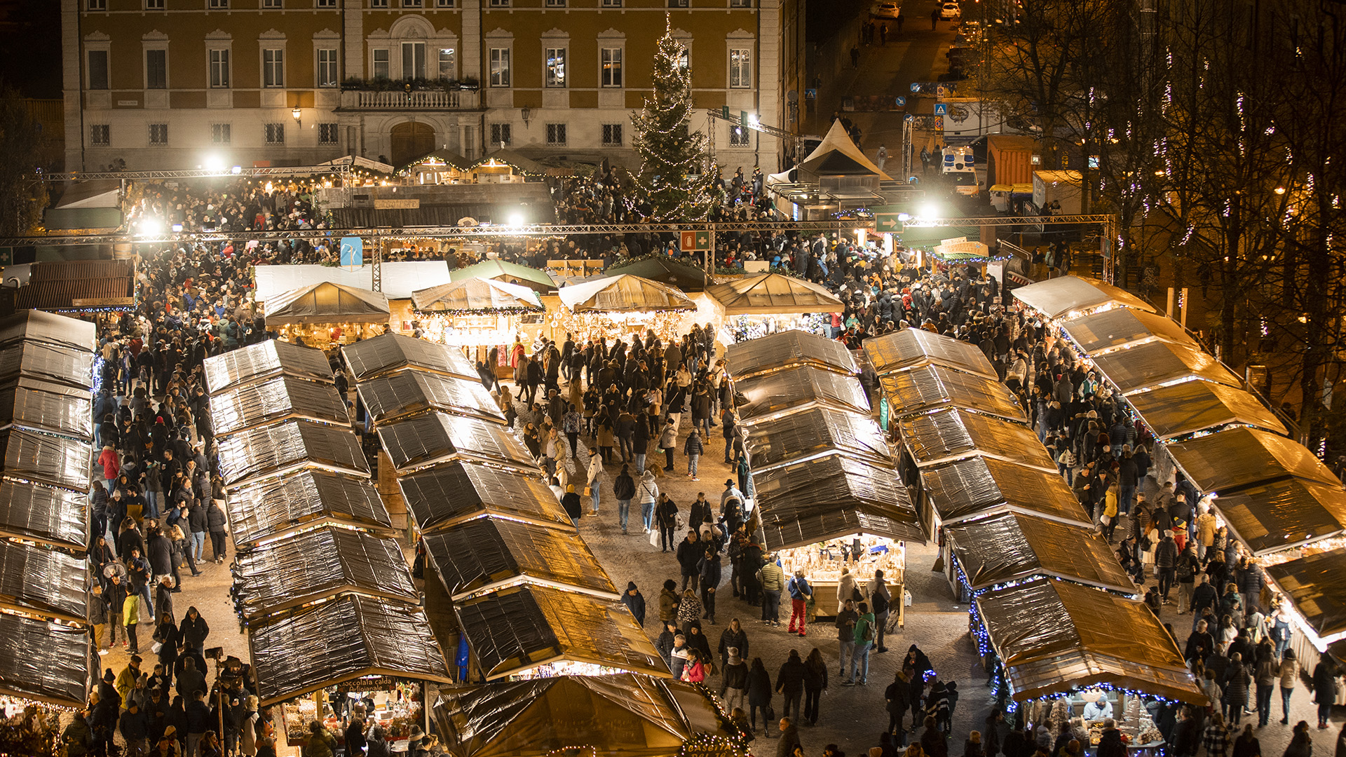 Mercatino-di-Natale-di-Trento-Archivio-APT-Trento-8.